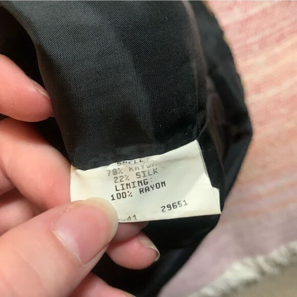 Vintage Black and Gold Dragon Skirt Small - Picture 6 of 7